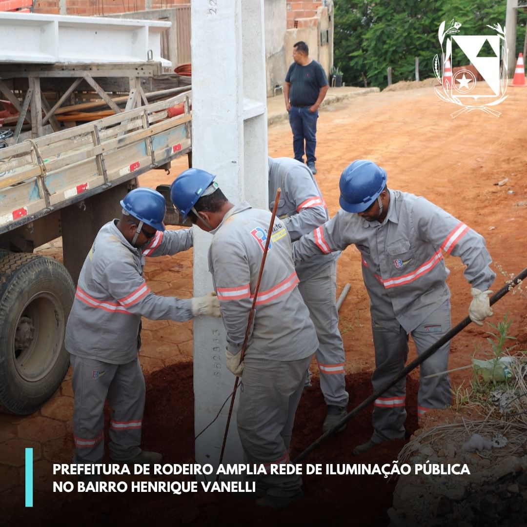 Prefeitura de Rodeiro amplia rede de iluminação pública no Bairro Henrique Vanelli