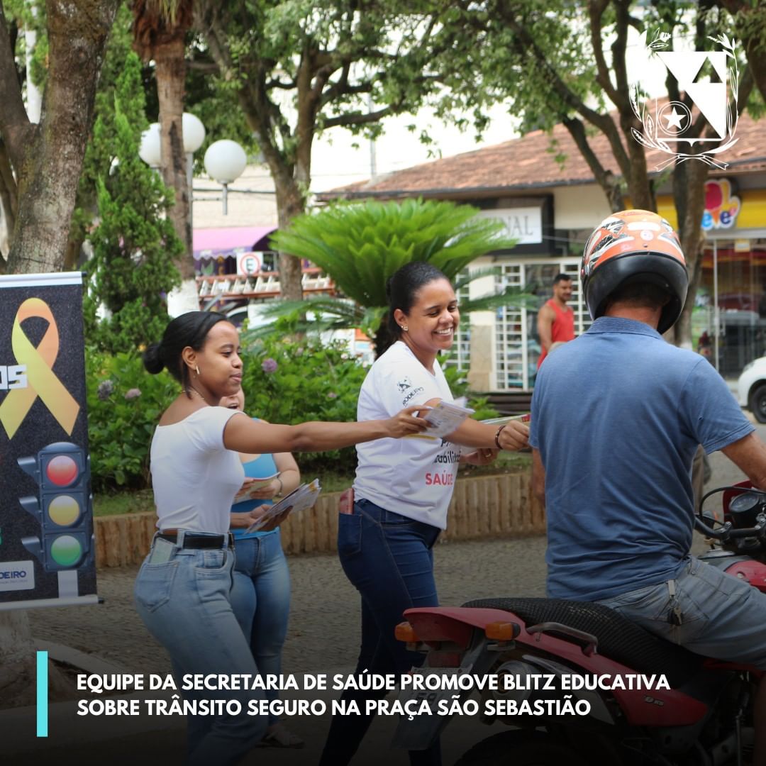Equipe da Secretaria de Saúde promove Blitz Educativa sobre trânsito seguro na praça São Sebastião