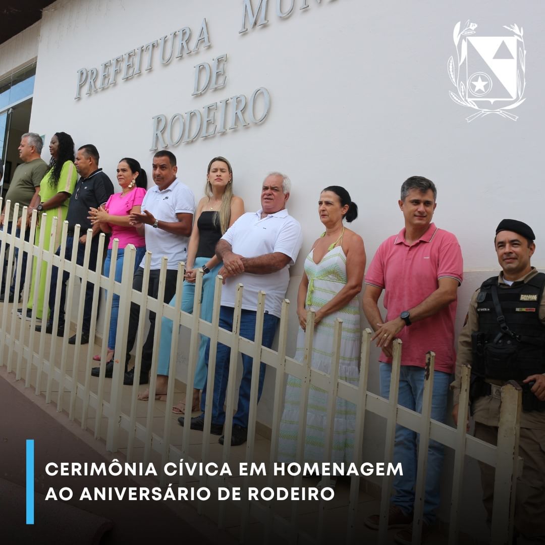 Cerimônia cívica em homenagem ao aniversário de Rodeiro