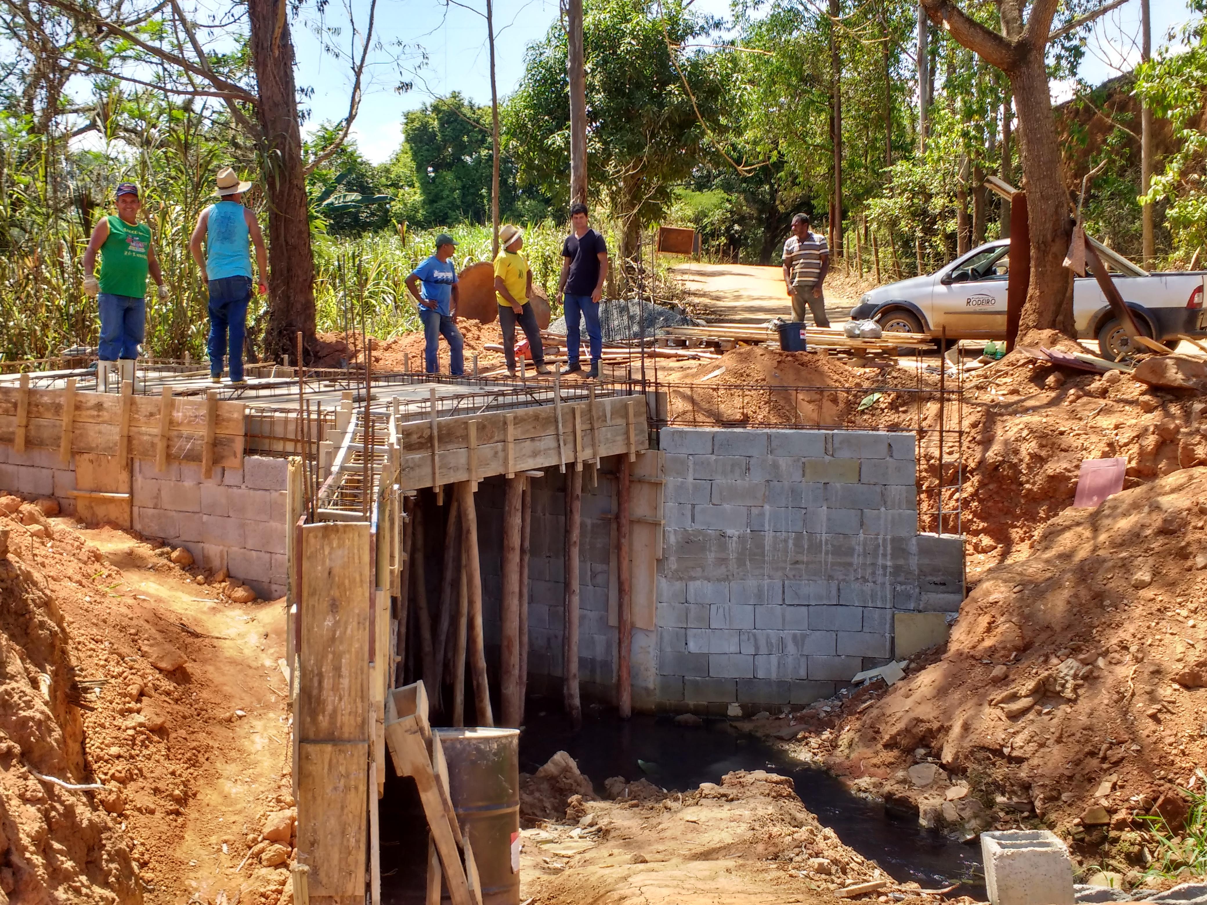 As obras continuam... 